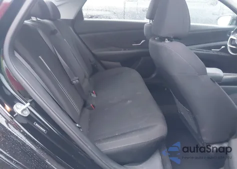 2022 Hyundai Elantra Sel z USA, uszkodzony, nr VIN 5NPLN4AG4NH069978